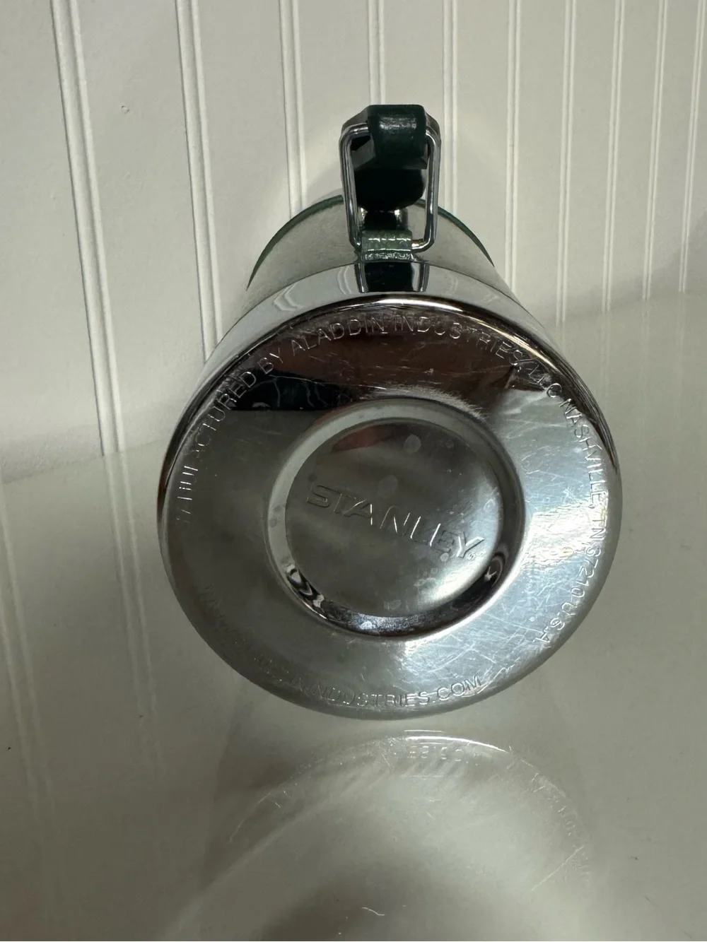 Stanley Dark Green Textured Vacuum Jug with Chrome Trim - Picture 5 of 7